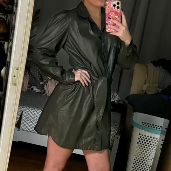 Peter Som Olive Green Faux Leather Mini Shirt Dress SIze 12 Career Designer $355 - Picture 8 of 13